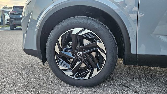 Nissan Qashqai MHEV 140 CV N-Connecta
