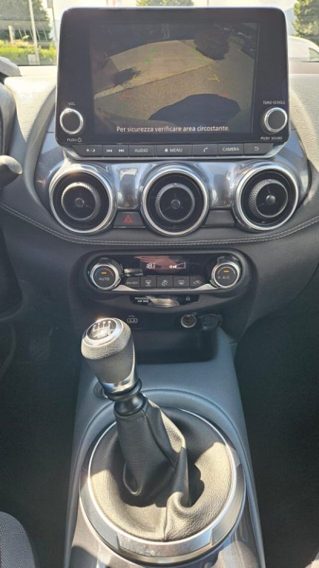 Nissan Juke 1.0 DIG-T 114 CV N-Connecta