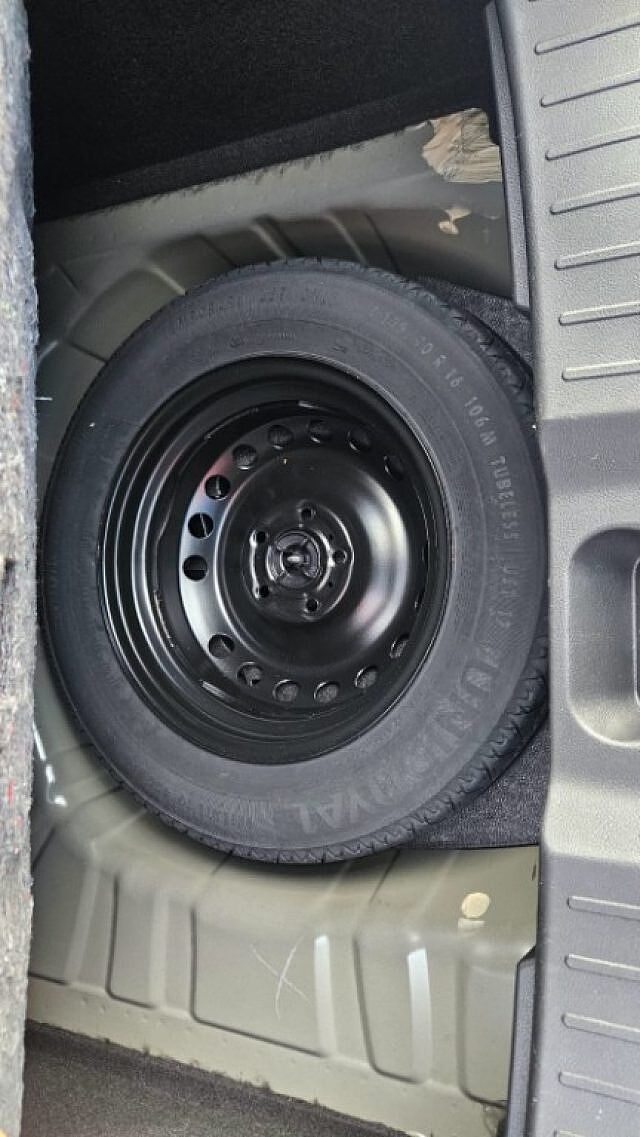 Nissan Juke 1.0 DIG-T 114 CV N-Connecta