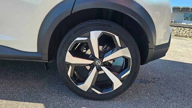 Nissan Juke 1.0 DIG-T 114 CV N-Connecta