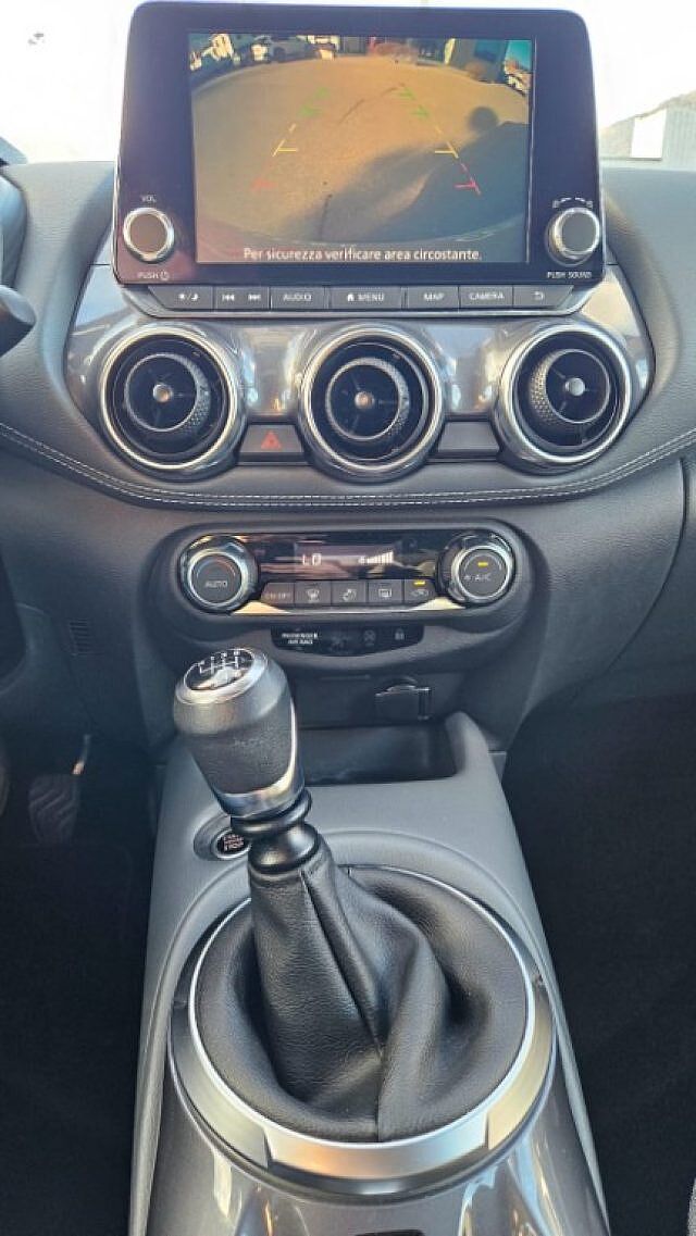 Nissan Juke 1.0 DIG-T 114 CV N-Connecta