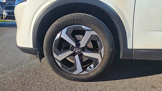 Nissan Qashqai MHEV 140 CV N-Connecta