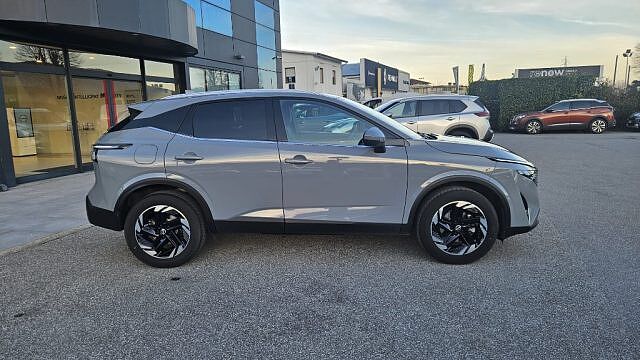 Nissan Qashqai MHEV 140 CV N-Connecta
