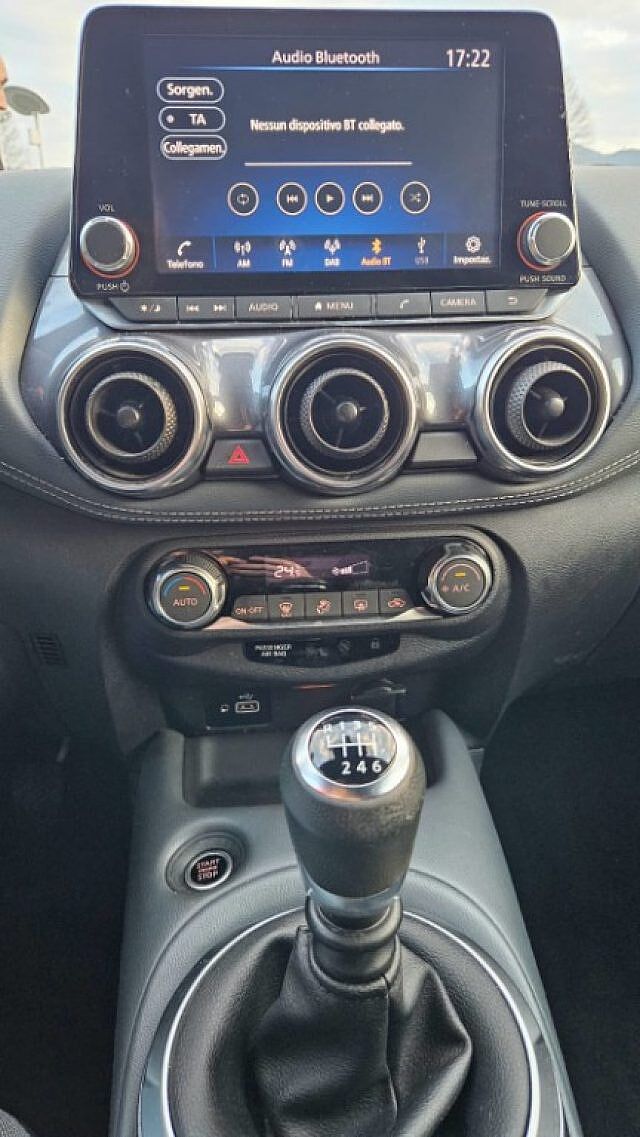 Nissan Juke 1.0 DIG-T 114 CV N-Connecta