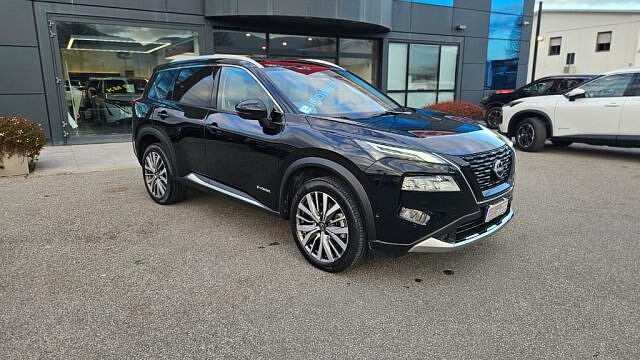 Nissan X-Trail e-Power 2WD 5 posti Tekna