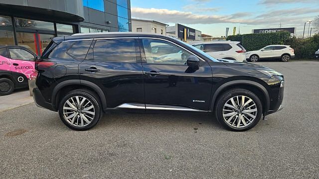 Nissan X-Trail e-Power 2WD 5 posti Tekna