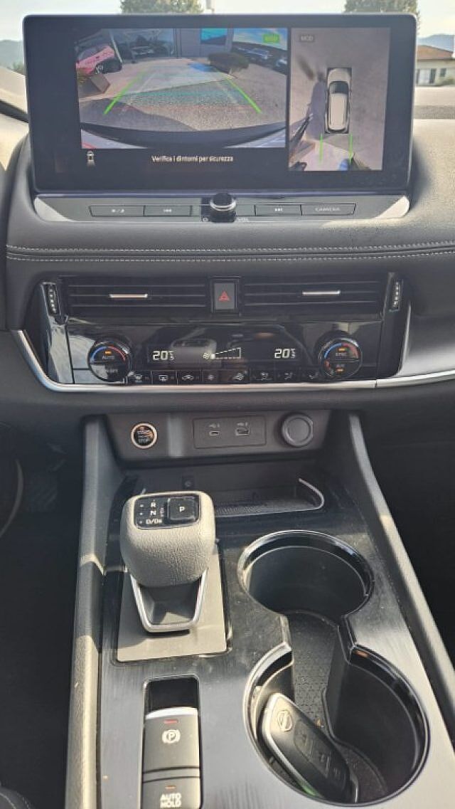 Nissan X-Trail Mild Hybrid 2WD 5 posti N-Connecta