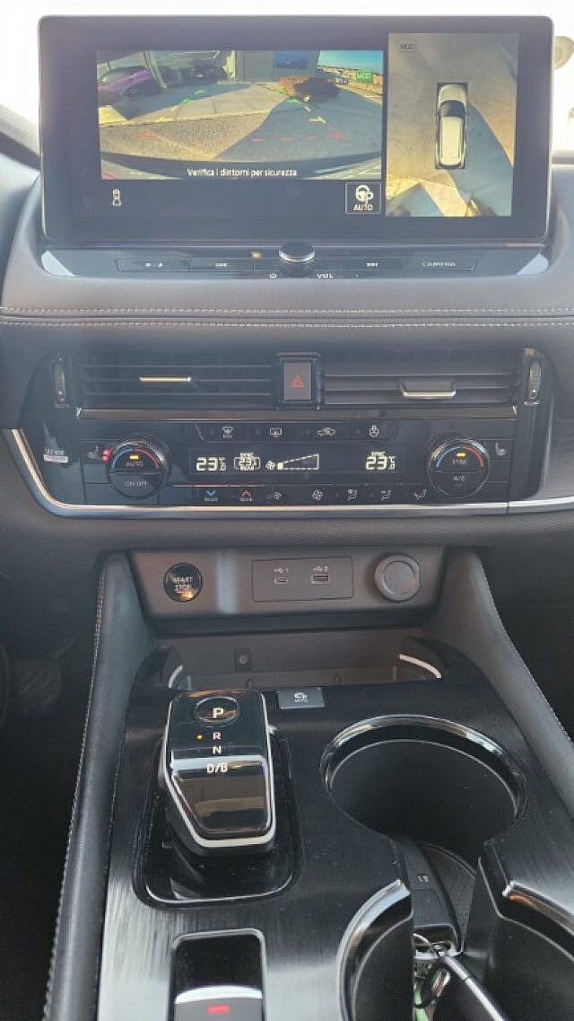 Nissan X-Trail e-Power 2WD 5 posti Tekna