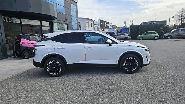 Nissan Qashqai MHEV 158 CV Xtronic N-Connecta