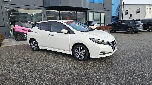 Nissan Leaf Acenta 40 kWh AUTOCARRO