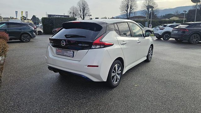 Nissan Leaf Acenta 40 kWh AUTOCARRO
