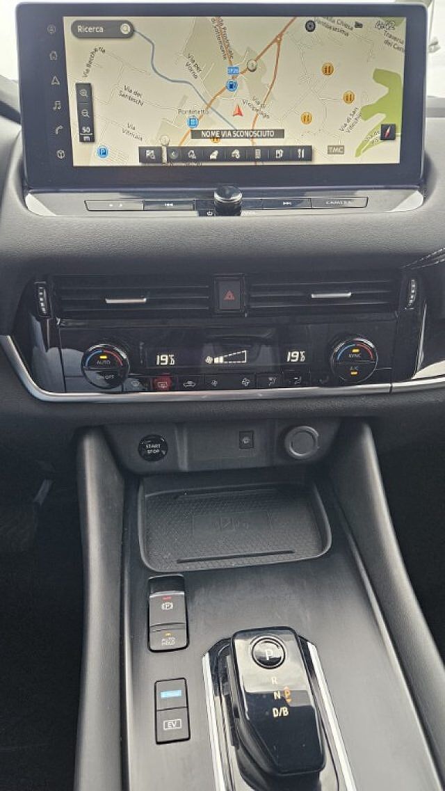Nissan Qashqai e-Power N-Connecta