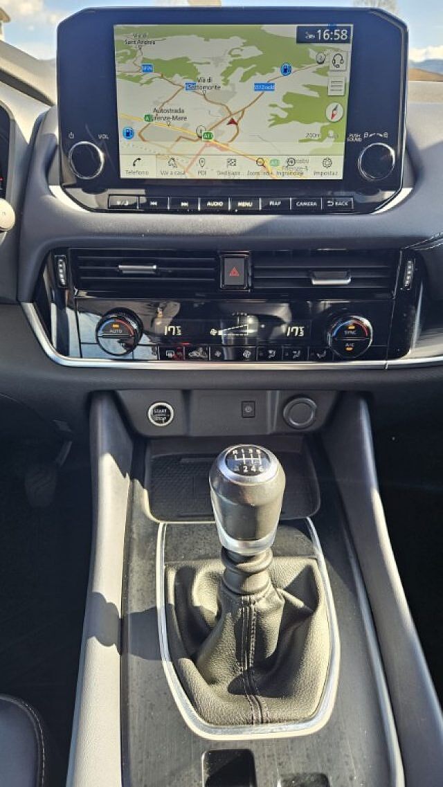 Nissan Qashqai MHEV 140 CV N-Connecta
