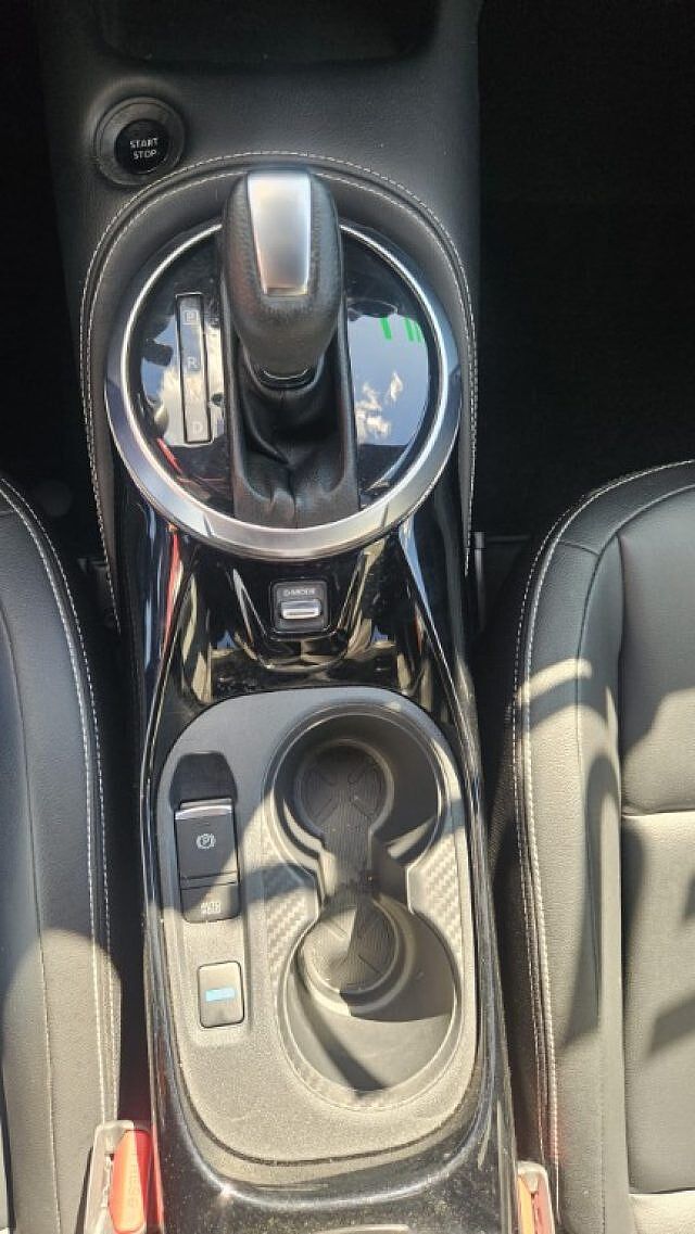 Nissan Juke 1.6 HEV Premiere Edition