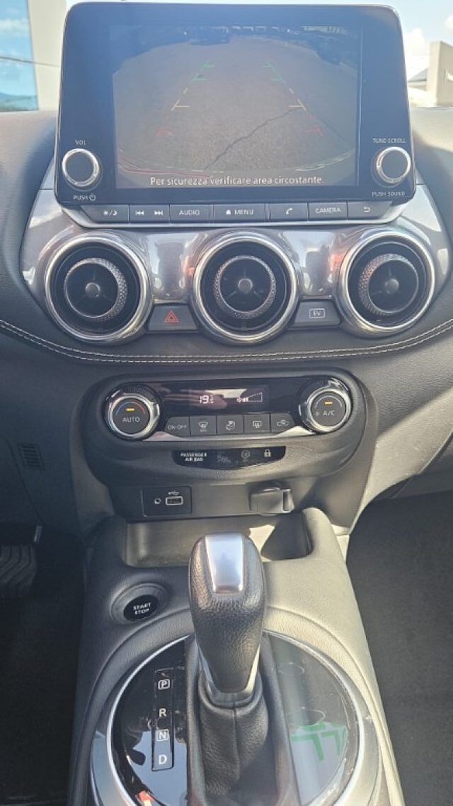 Nissan Juke 1.6 HEV N-Connecta