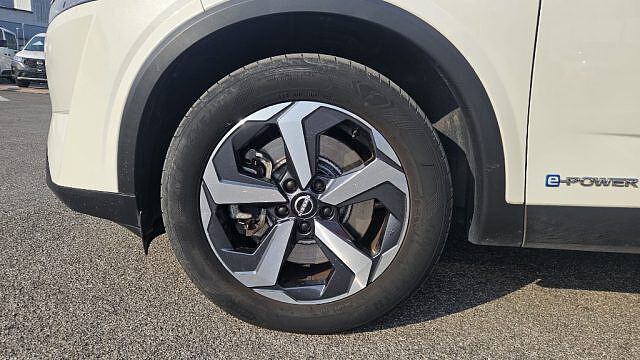 Nissan Qashqai e-Power N-Connecta