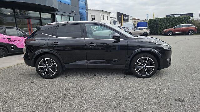 Nissan Qashqai MHEV 140 CV Tekna