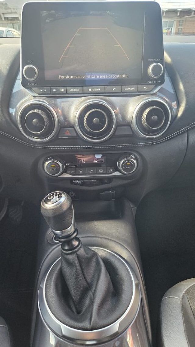 Nissan Juke 1.0 DIG-T 114 CV N-Connecta