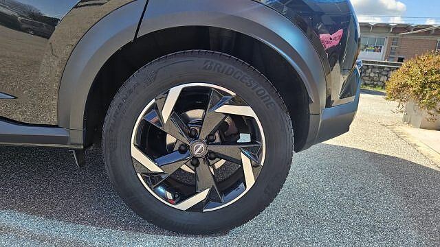 Nissan Juke 1.0 DIG-T 114 CV N-Connecta