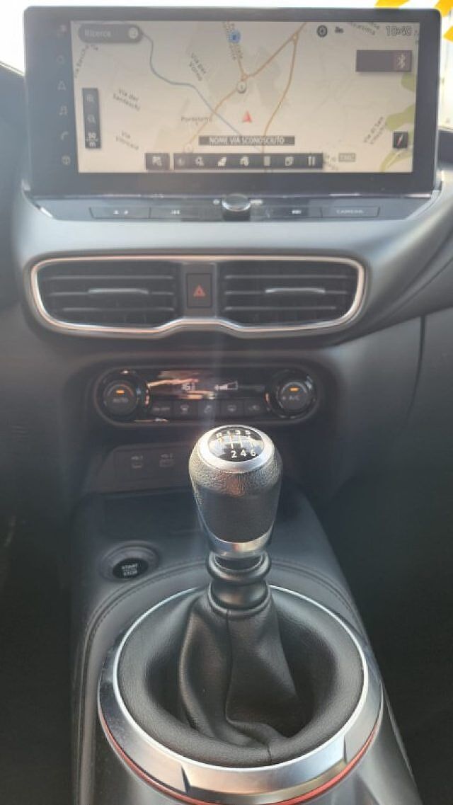 Nissan Juke 1.0 DIG-T 114 CV N-Connecta