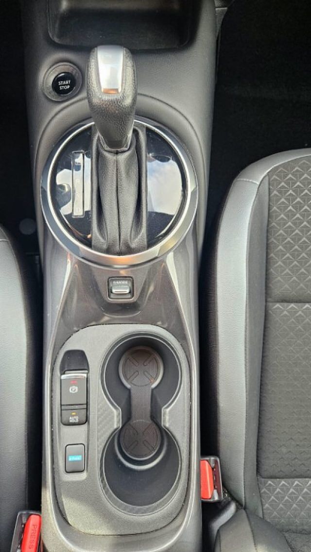 Nissan Juke 1.6 HEV N-Connecta