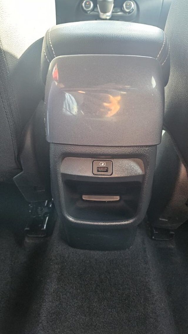 Nissan Juke 1.0 DIG-T 114 CV N-Connecta