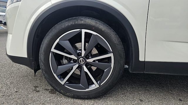 Nissan Qashqai MHEV 140 CV N-Connecta