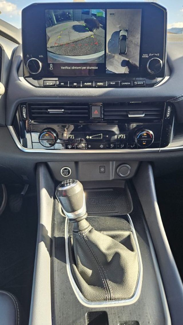 Nissan Qashqai MHEV 140 CV N-Connecta