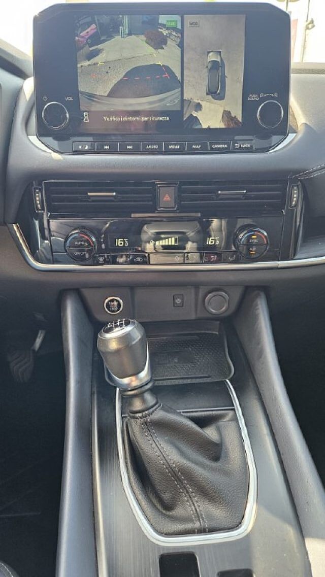 Nissan Qashqai MHEV 140 CV Tekna