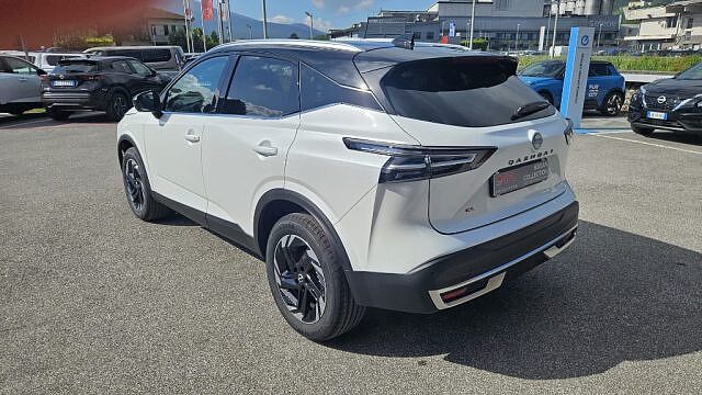 Nissan Qashqai MHEV 140 CV N-Connecta