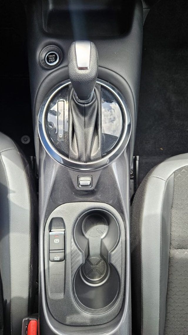Nissan Juke 1.0 DIG-T 114 CV DCT N-Connecta