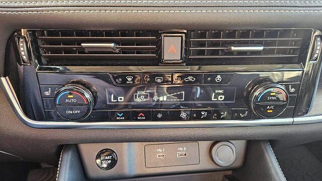 Nissan X-Trail e-Power 2WD 5 posti Tekna
