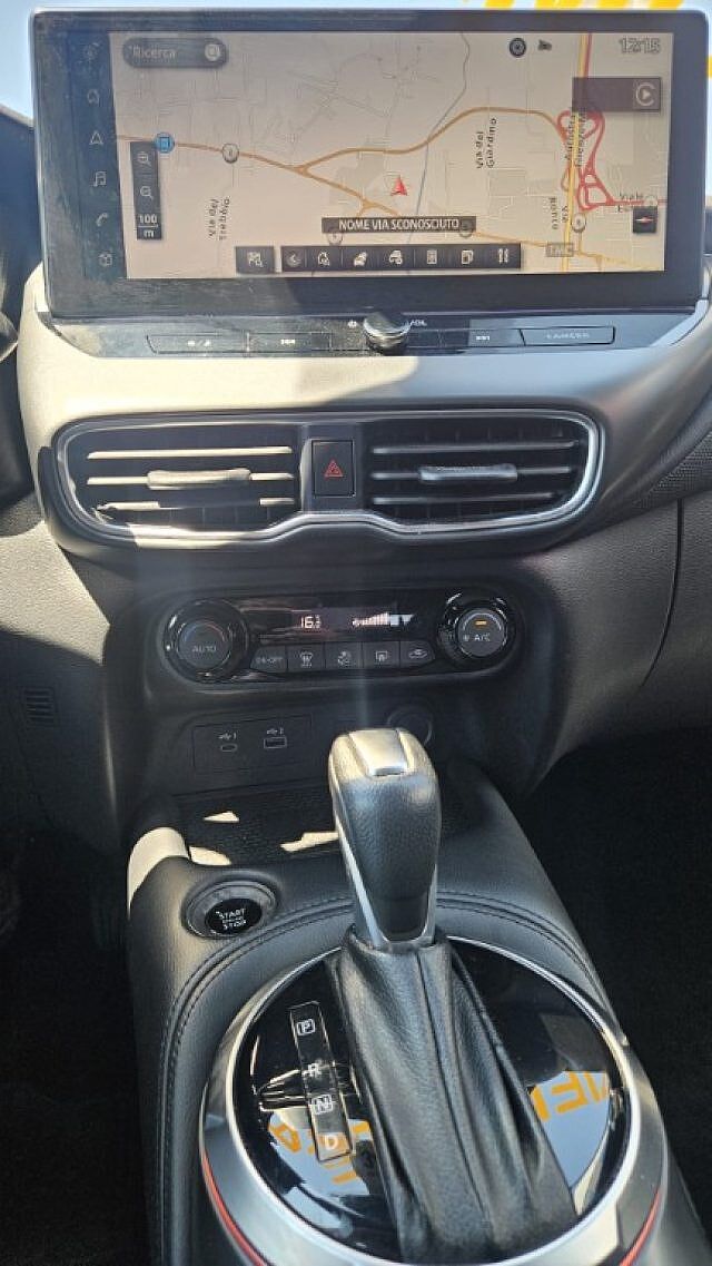 Nissan Juke 1.0 DIG-T 114 CV DCT N-Connecta