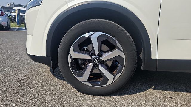 Nissan Qashqai MHEV 140 CV N-Connecta