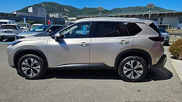 Nissan X-Trail e-Power e-4orce 4WD 7 posti N-Connecta Argento