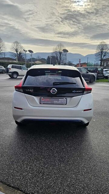 Nissan Leaf Acenta 40 kWh AUTOCARRO Bianco