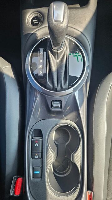 Nissan Juke 1.6 HEV N-Connecta Grigio