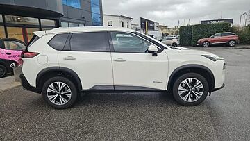 Nissan X-Trail e-Power 2WD 5 posti N-Connecta Bianco