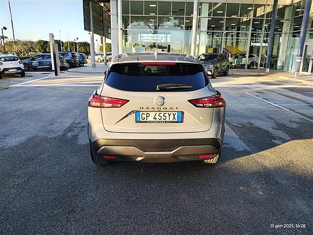 Nissan Qashqai 1.3 mhev N Connecta 2wd 140cv