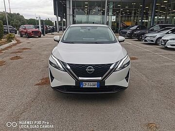 Nissan Qashqai 1.3 mhev N Connecta 2wd 140cv Bianco