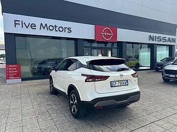 Nissan Qashqai 1.3 mhev N Connecta 2wd 140cv Bianco