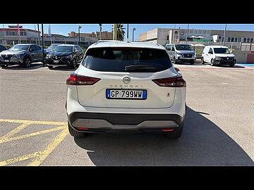 Nissan Qashqai 1.3 mhev N Connecta 2wd 140cv Bianco