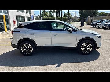 Nissan Qashqai 1.3 mhev N Connecta 2wd 140cv Bianco