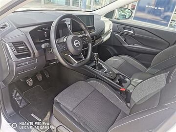 Nissan Qashqai 1.3 mhev N Connecta 2wd 140cv Bianco