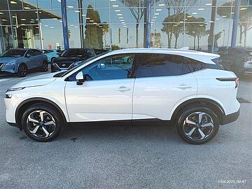 Nissan Qashqai 1.3 mhev N Connecta 2wd 140cv Bianco