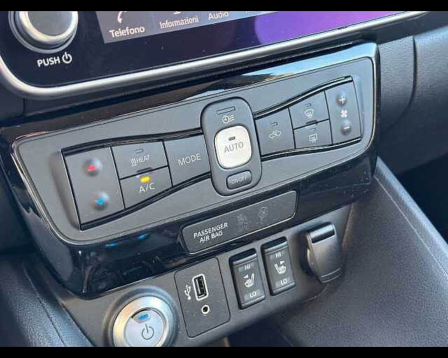 Nissan Leaf 2ª serie Leaf Tekna 40 kWh ProPilot Park