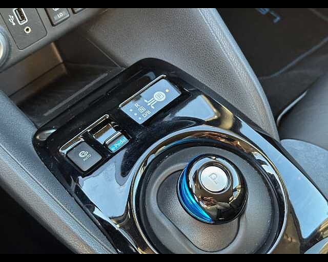 Nissan Leaf 2ª serie Leaf Tekna 40 kWh ProPilot Park