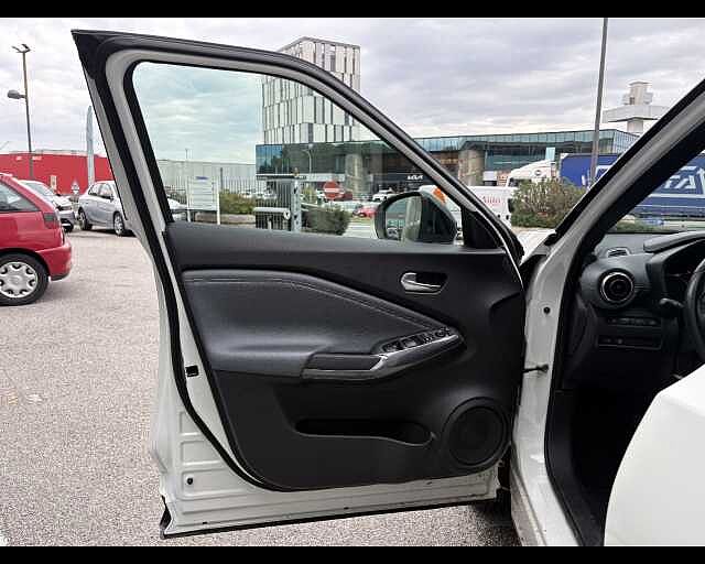 Nissan Juke 2ª serie Juke 1.0 DIG-T 114 CV Business