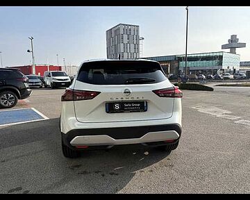 Nissan Qashqai 3&ordf; serie Qashqai MHEV 140 CV N-Connecta white
