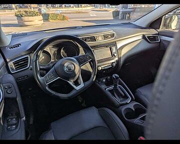 Nissan Qashqai 2&ordf; serie Qashqai 1.5 dCi Tekna white